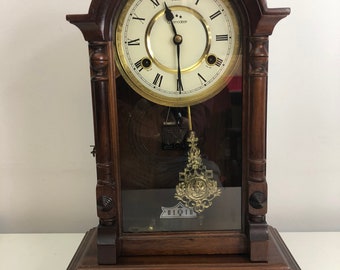 Particularly good looking Commodoor mantel clock / table clock