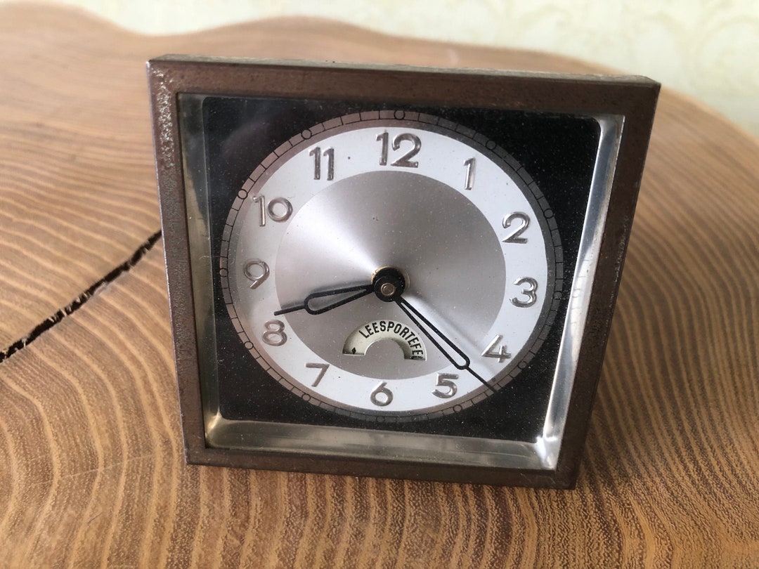 Vintage Advertising Clock READING PORTFOLIO INTIMATE Etsy