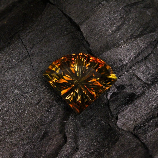 Fantasy Cut Sunset Tourmaline 2.8ct