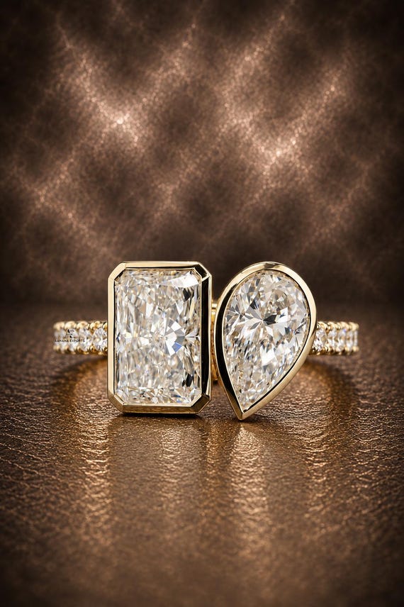 2+2 CT Toi Et Moi Lab Diamond Ring | Emerald and Pear Cut Toi Et Moi Ring | Lab Grown Diamond Toi Et Moi Ring | Toi Et Moi Engagement Ring