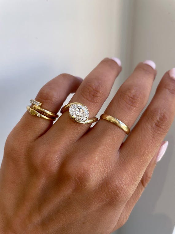 2.00 CT East West Oval Lab Grown Diamond Ring, 14K Yellow Gold Wave Band Solitaire, Sculptural Engagement Ring, IGI Certified Diamond Gift