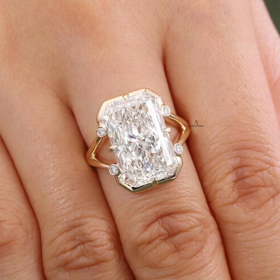 Radiant Cut Lab Grown Diamond Engagement Ring, Split Shank Diamond Ring, Bezel Inspired Solitaire Ring, Statement Proposal Ring, Modern Ring
