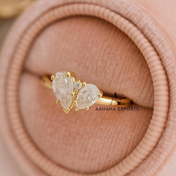 Toi Et Moi Pear Cut Lab-Grown Engagement Ring, Three Stone Promise Ring, Diamond Baby and Mom Ring With Round Cluster Gift For Women.