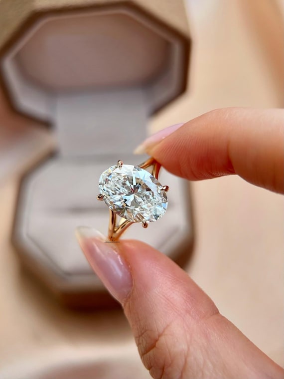 5 CT E Color VVS2 Clarity IGI Certified Oval Cut Lab Grown Diamond Engagement Ring, Split Shank & Hidden Halo, Flower Basket Proposal Ring
