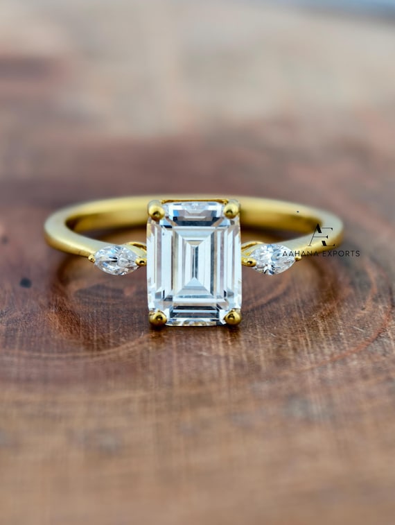 2 Carat Emerald Diamond Ring | Lab Grown | Proposal Ring | Anniversary Ring | Engagement Ring | Wedding ring for her