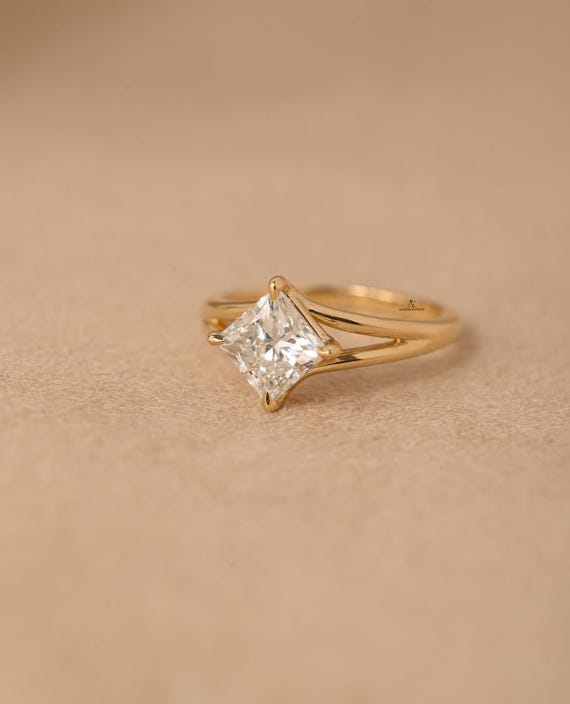 2 Carat Princess Cut Lab Diamond Engagement Ring /Solitaire Lab Grown Diamond Split Shank Ring / Anniversary Proposal Ring / Valentine Gift
