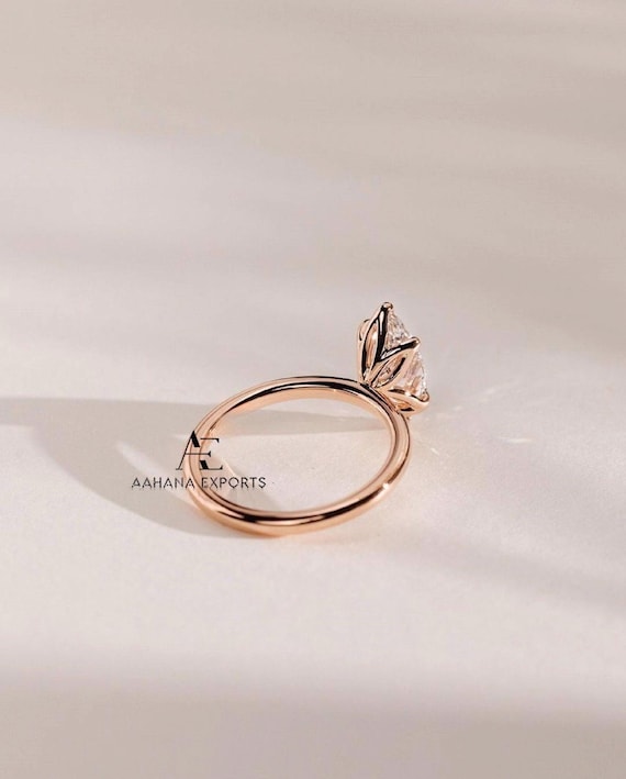 2.00 Carat Marquise Engagement Ring in Tulip Setting Rose Gold / Dainty Solitaire Style Marquise Diamond  / Minimalist Ring / 6 Prongs ring.