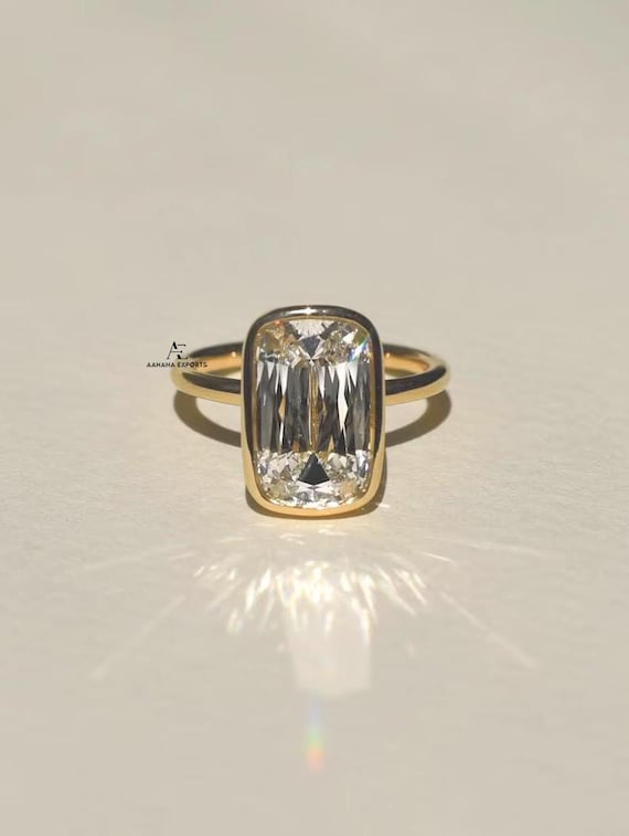 4 CT Criss cut Lab-Grown Diamond Engagement Ring ,Solitaire in 18K Gold, Minimalist Radiant Cut Inspired Wedding Ring, Modern Fine Jewelry