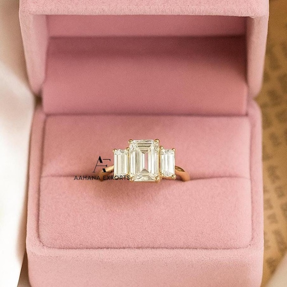 2 Carat Emerald Cut & Baguette Diamonds Three Stone Ring /10k 14k 18k Gold Flush Fit Trilogy Ring / Art Deco 3 Stone Ring
