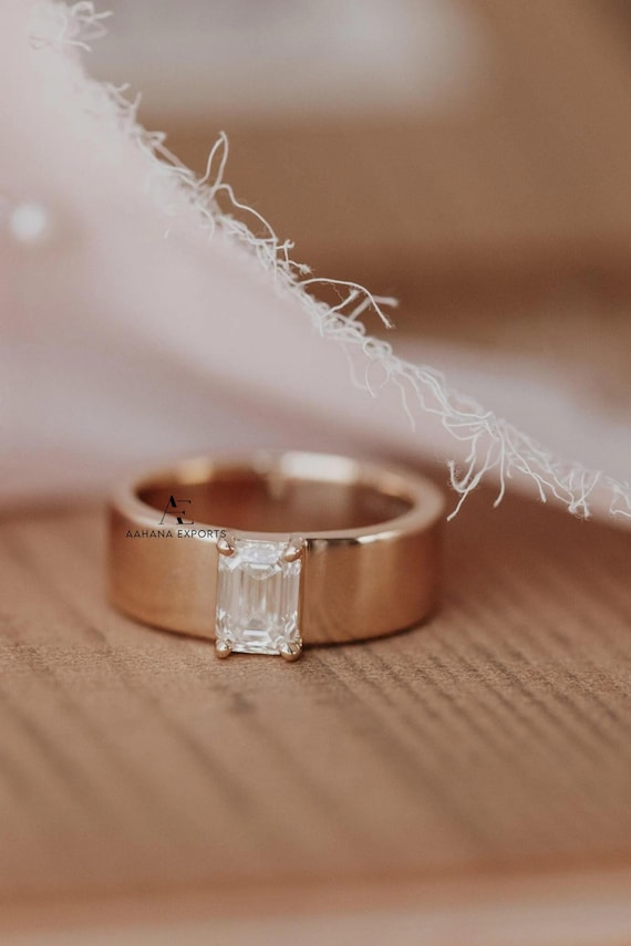 10K/14K/18K Solid Gold Emerald Cut Lab-Grown Engagement Ring with 4 Prongs for Woman, Promise Ring, Anniversary Gift Vintage Ring Wide Band