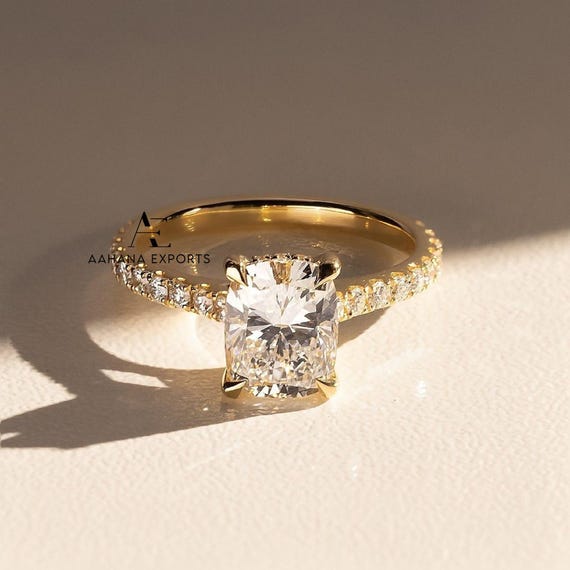 2 CT Elongated Cushion Cut Diamond Ring, Lab Grown Diamond Engagement Ring, Side Round Diamond, IGI Certified, Diamond Ring, Gift for Women.