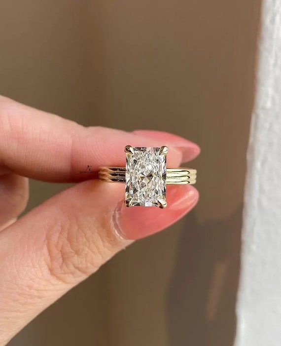 Lab Grown Diamond Ring , 4 CT Radiant Cut Lab Diamond Engagement Ring , Radiant Cut , Lab Created Diamond Ring IGI Certified , Lab Diamond.