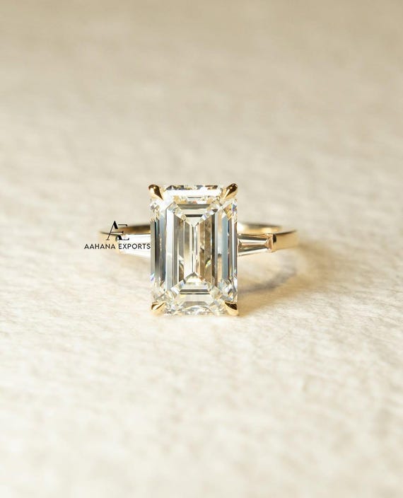 3.00 CT Emerald Cut Lab Grown Diamond Ring, Three Stone Engagement Ring, Tapered Baguette Side Diamonds Ring, Anniversary Ring Wedding Ring.