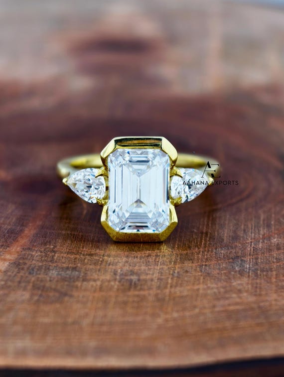 2 Carat Emerald Diamond Ring | Lab Grown | Proposal Ring | Anniversary Ring | Engagement Ring | Wedding ring for her