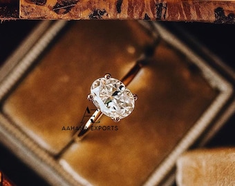 2 Carat Oval Cut Engagement Ring / Oval Lab Grown Diamond Ring / Minimalist Ring / Thin Ring / Minimal Ring / Gold Ring
