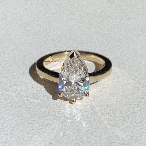 2 Carat Pear Cut Lab Grown Diamond Ring / Pear Shaped Engagement Ring / Solitaire Minimalist Ring / 14K Gold Dainty Ring / Anniversary Ring.