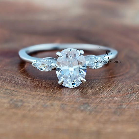 2 Carat Oval Diamond Ring | Lab Grown | Proposal Ring | Anniversary Ring | Engagement Ring | Wedding ring for her