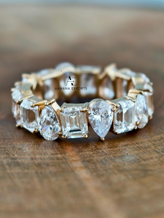 4.50 Carat Total Emerald & Pear cut Diamond Eternity band | Lab Grown | Proposal Ring | Anniversary Ring | Engagement Ring for her
