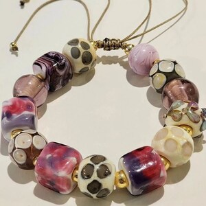 Glass Bead Rose Bracelet
