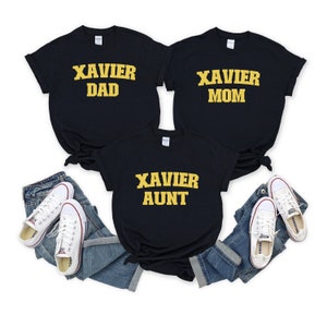 Xavier Universität von Louisiana - XULA -Personalisierte Familie Unisex Jersey Kurzarm-T-Shirt - Mann, Mutter, Vater, Tante, Oma, Opa Shirt