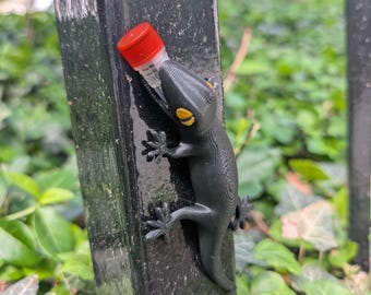 3D Printed Gecko Geocache: Funny Magnetic Geocaching Container