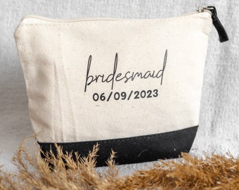 Bridesmaid gift | Make up bag | Maid of honor proposal | Custom cosmetics bag with date | JGA pouch bag | Team bride toiletry bag