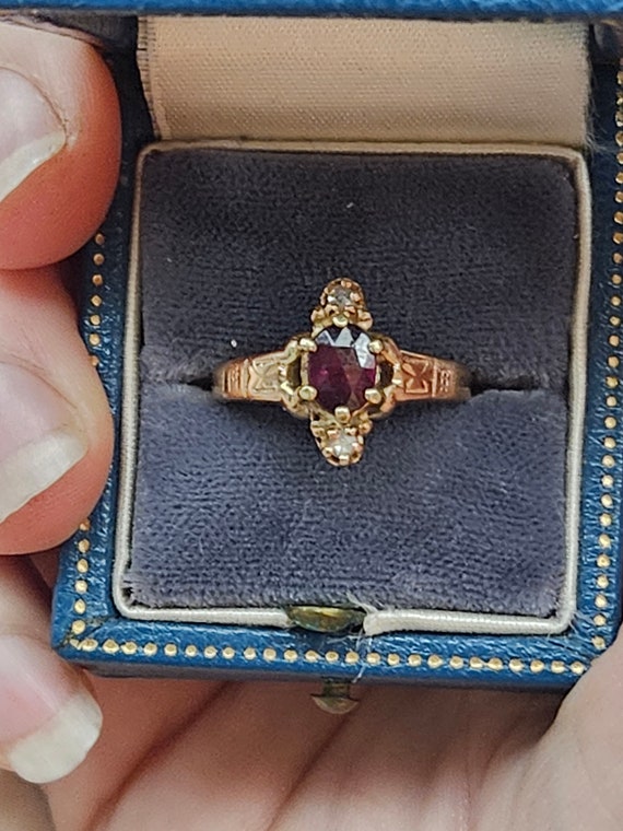 Victorian Garnet and Diamond ring