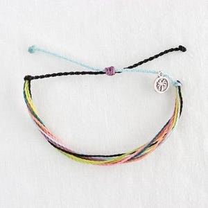 Minimalist Beach Bracelet – Handmade Waxed Cord Jewelry – Summer Vibes - Boho Surf Bracelet – Adjustable Waxed Thread – Ocean-Inspired