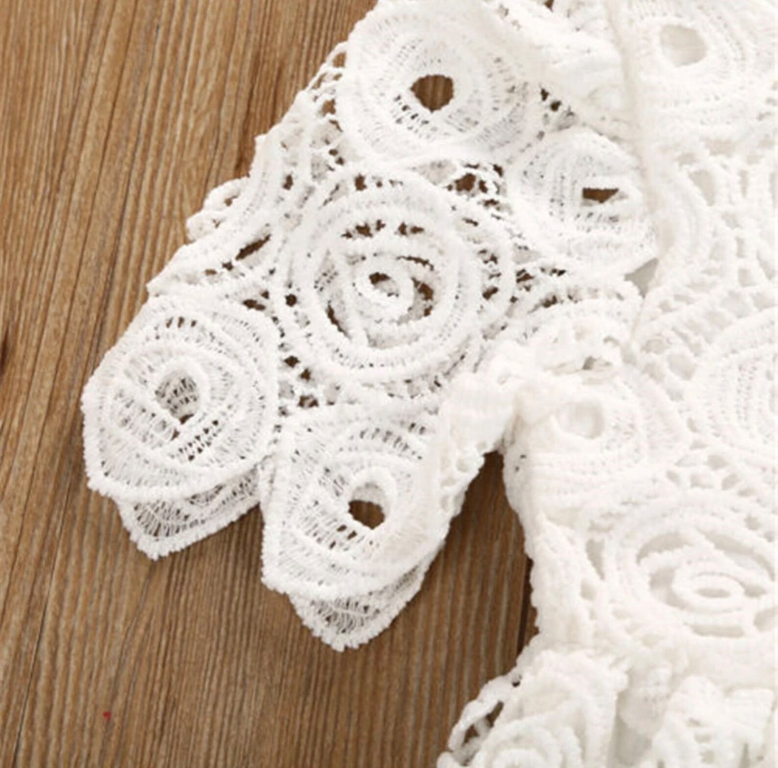 Cute Little Girl White Party Gown GACH189