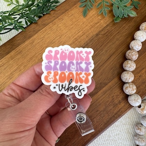 Bobine de badges Spooky Vibes pour infirmières Bobine de badges pour halloween Bobines de badges Spooky Vibes pour radiographies Bobines de badges drôles sapin infirmières