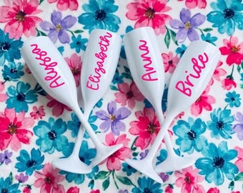 Juego de 5 copas personalizadas para damas de honor con el nombre de LoveIsland, copas de champán, recuerdos personalizados para la fiesta nupcial, juegos personalizados de recuerdos para la fiesta nupcial.