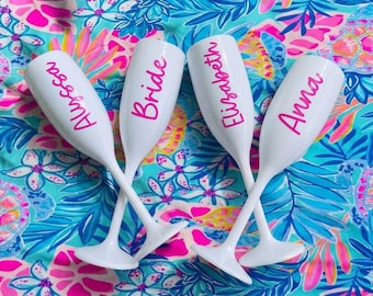 Personalized Island Villa Inspired Name Champagne Flutes. Set of 5 Bridesmaid Cups. Custom Sets of 6 Island Loved Inspired Bridesmaids Gifts