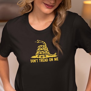 Gadsden Flag T-Shirt: Don&#39;t Tread on Me, Patriotic Tee
