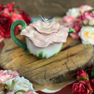 Butterfly Teapot Victorian 10oz.