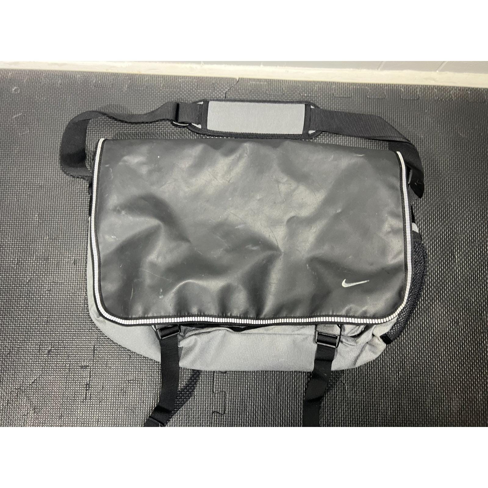 Vintage Nike Bag - Etsy