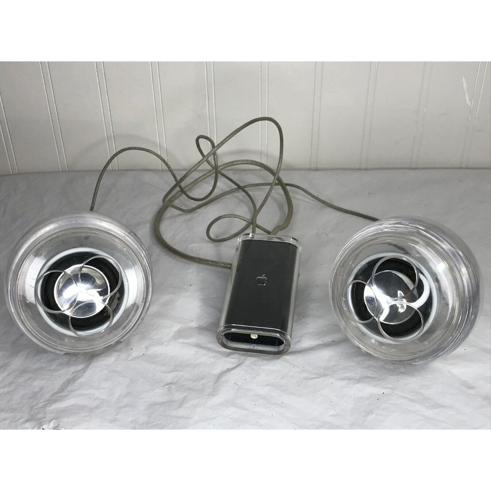 Apple Speakers Model M7963 for Power Mac G4 Cube VTG HTF Apple