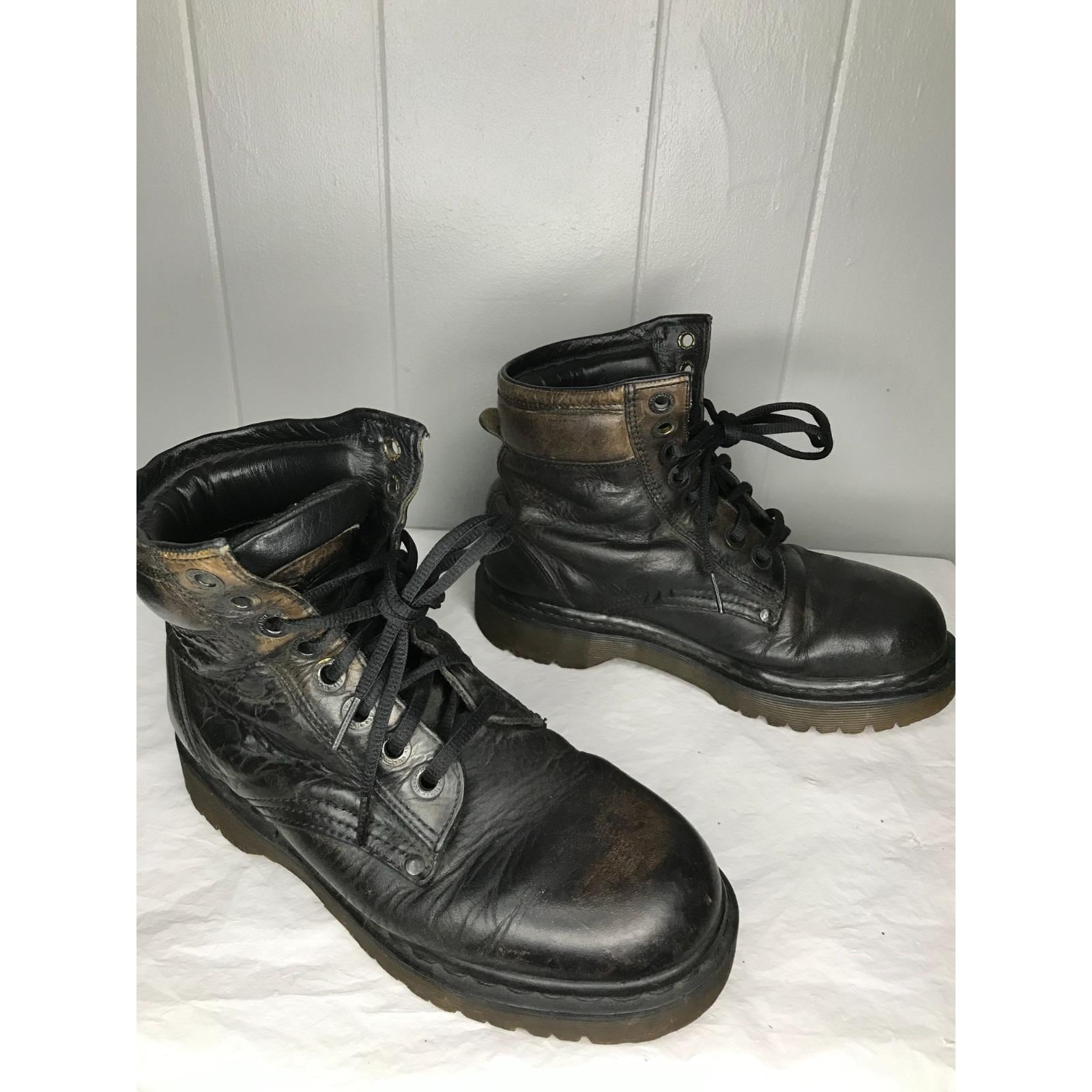 Vintage Dr. Doc Martens Brown Black Patina 1460 Made in  display picture 1