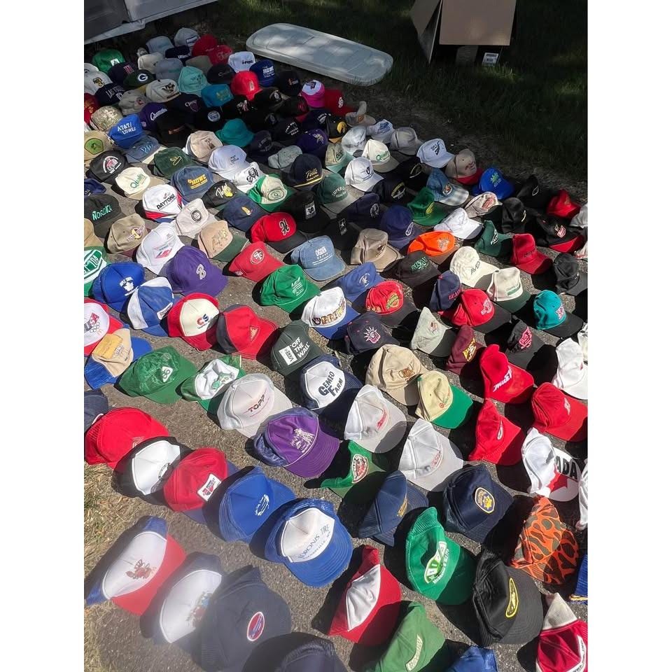 5 Pack Mystery Vintage Hats! Cheap Unique, Snapbacks, Caps  display picture 2