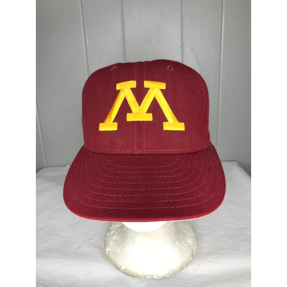 Vintage University of Minnesota Golden Gophers Fitted Pro  display picture 1