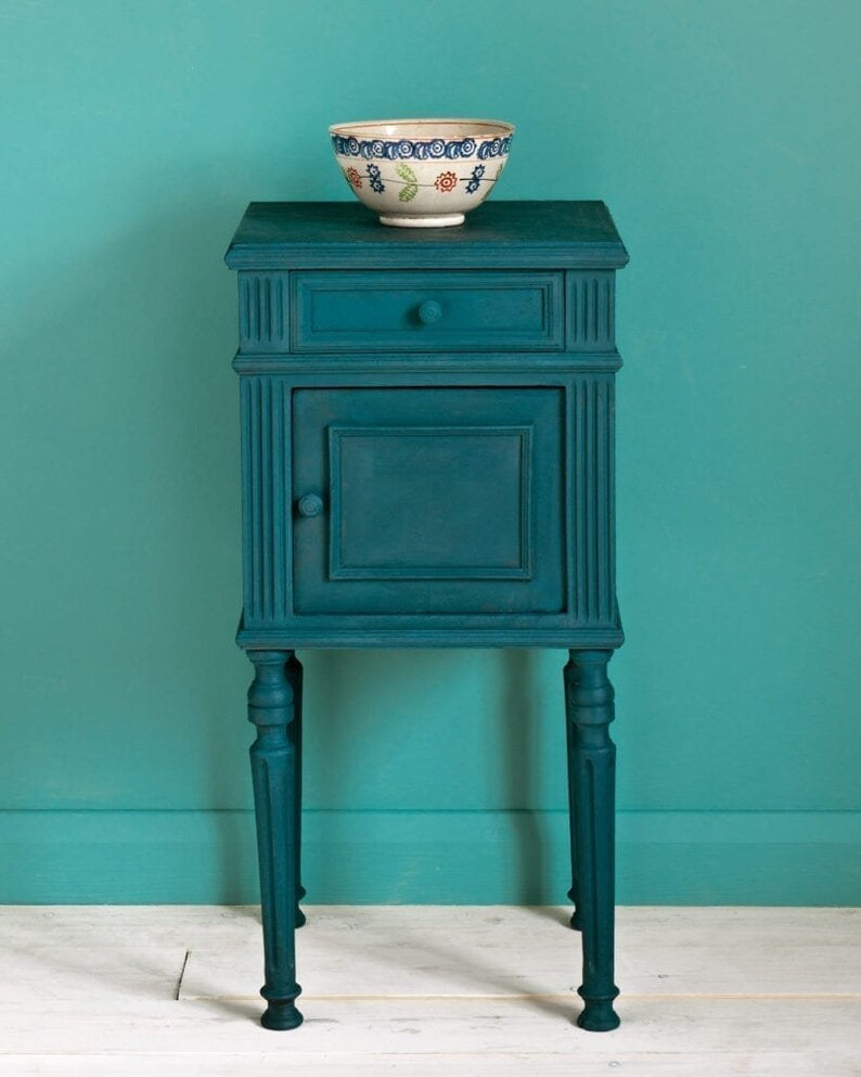 Annie Sloan Chalk Paint - Aubusson Blue (1 Litre)