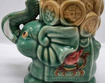 Vintage Majolika glasierte Porzellan Elefant Planter Rüssel Up For Luck
