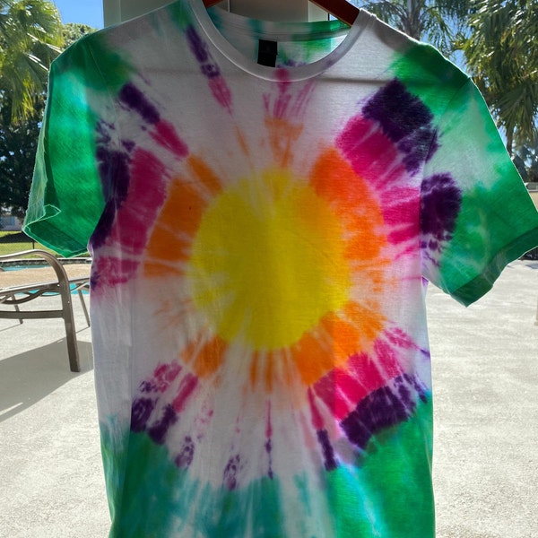 sunburst-tie-dye-etsy