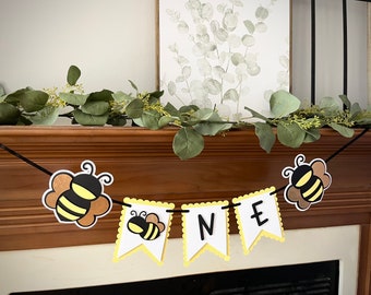 Sweet to Bee One Highchair Banner.  Sweet to bee One. Bee themed birthday party banner.