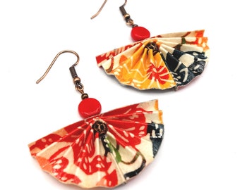 boucles d'oreilles origami éventail motif floral