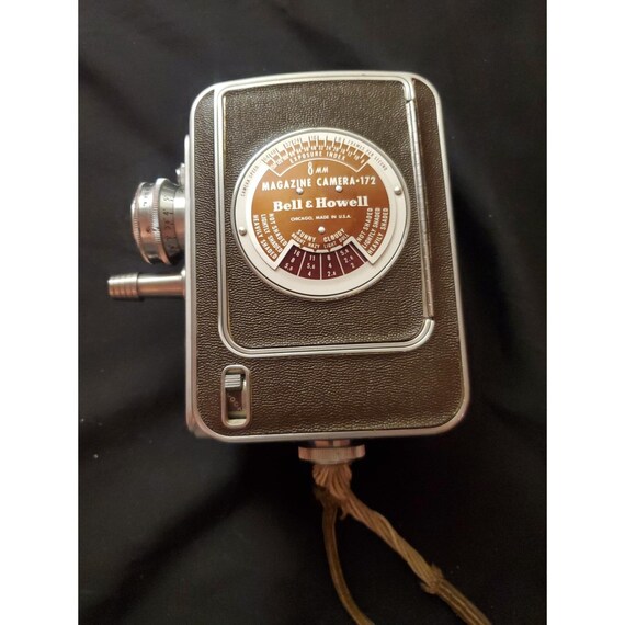 Vintage Bell & Howell 8 MM Magazine Camera 172 Vintage Vintage Bell & Howell 8 MM Magazine Camera 172 Vintage