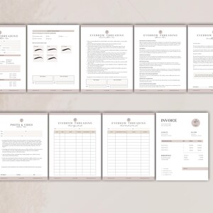 Op de afbeelding: Een verzameling van negen printbare zakelijke formulieren voor wenkbrauwthreading-diensten, inclusief klantintake, toestemming, beleid, fototoestemming, afsprakenlogboeken en een factuur. Elk document heeft een strakke, professionele lay-out met tekst.