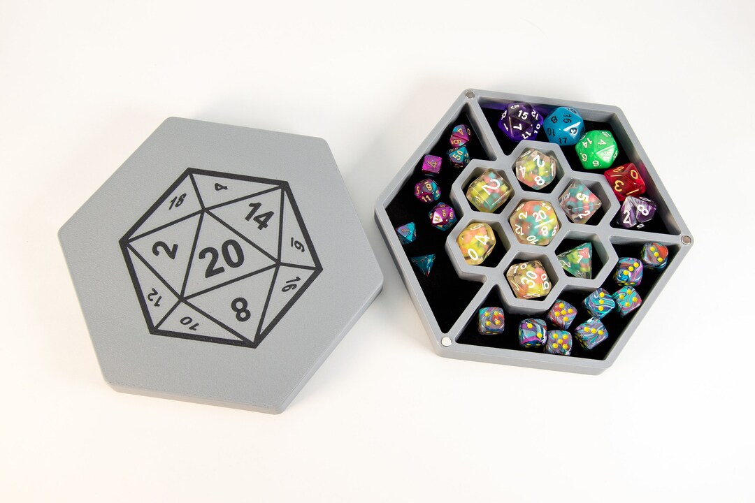 Dungeon and Dragons Dice Box Hero Dice Vault Multi Dice Storage 4 Sets