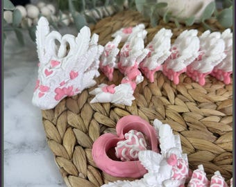 Dragón Corazón - Impreso en 3D - Diseño Cinderwing - Juguete articulado novedoso - Regalo único - Juguete antiestrés - Amor - San Valentín