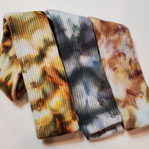 Women&#39;s Hand Dyed Cotton Scrunch Socks, Vibrant Hand-Dyed Tie-Dye Knee Socks, Unique Tie-Dye Cotton Crew Socks for Stylish Colorful Comfort