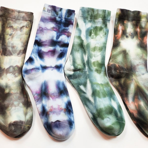 Package of 4 Women's Hand Dyed Bamboo Socks, Vibrant Tie-Dye Bamboo Bliss - Eco-Friendly, Unique Tie-Dye Bamboo Socks for Stylish Comfort